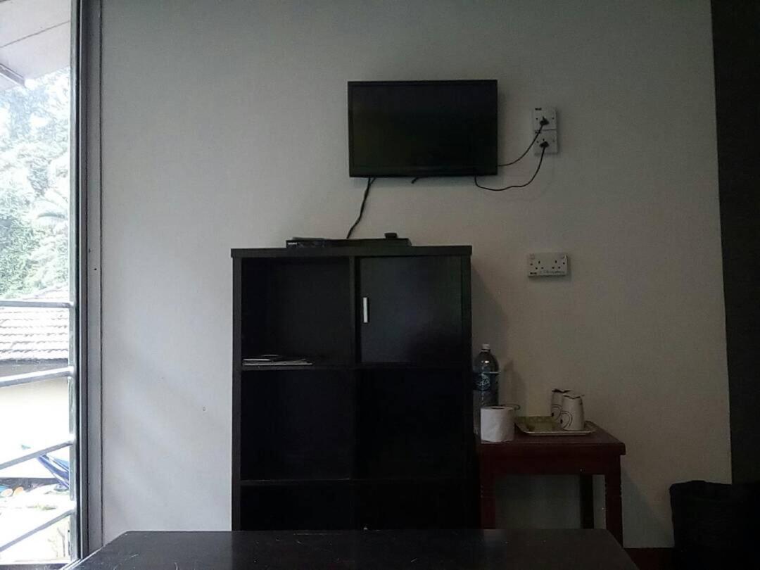 J Residence Kampong Kundassan Rum bild