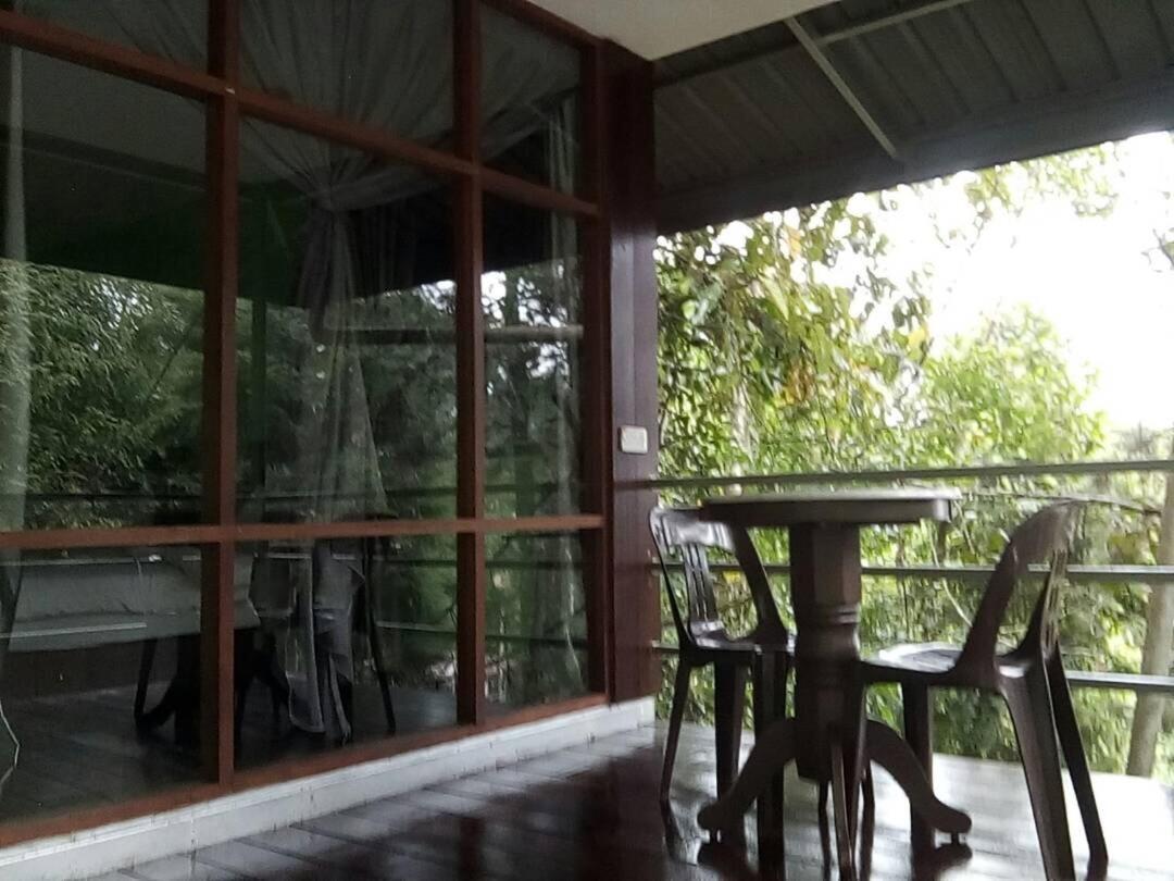 J Residence Kampong Kundassan Rum bild