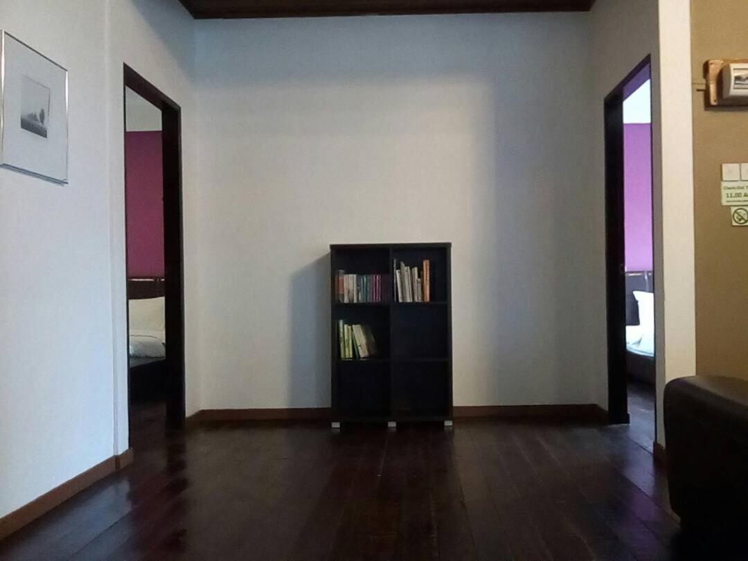 J Residence Kampong Kundassan Rum bild