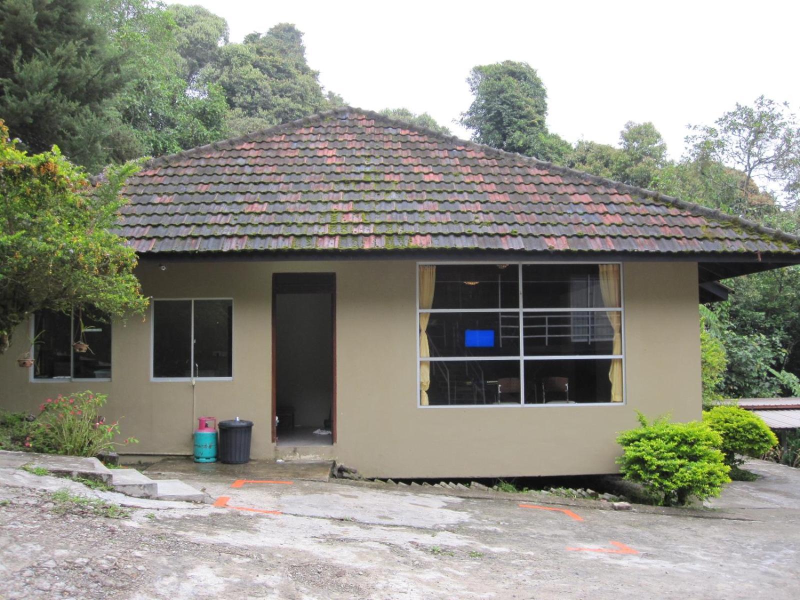 J Residence Kampong Kundassan Rum bild